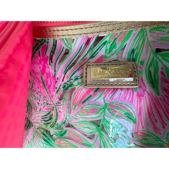 Lilly Pulitzer New Beach Day Pouch w/ Inside Pouch, Drink Holder, Towel Clips - Picture 12 of 15